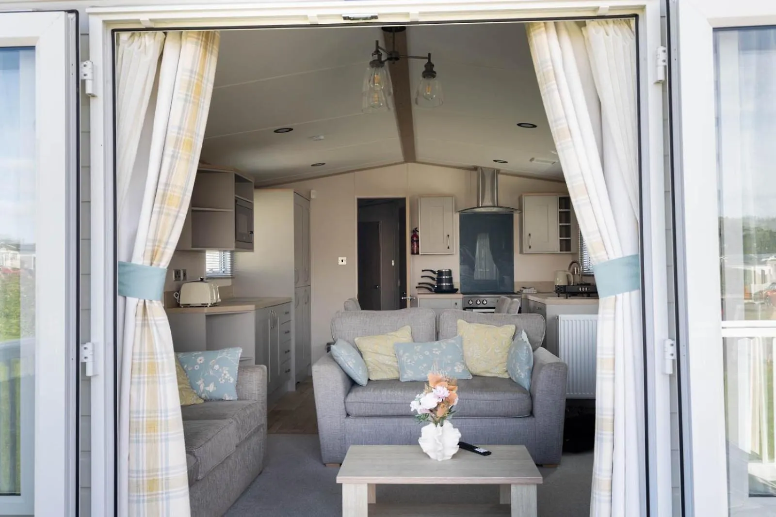 Hiba Luxury Lodge At Parkdean Cayton Bay Holiday Park Scarborough 0*,